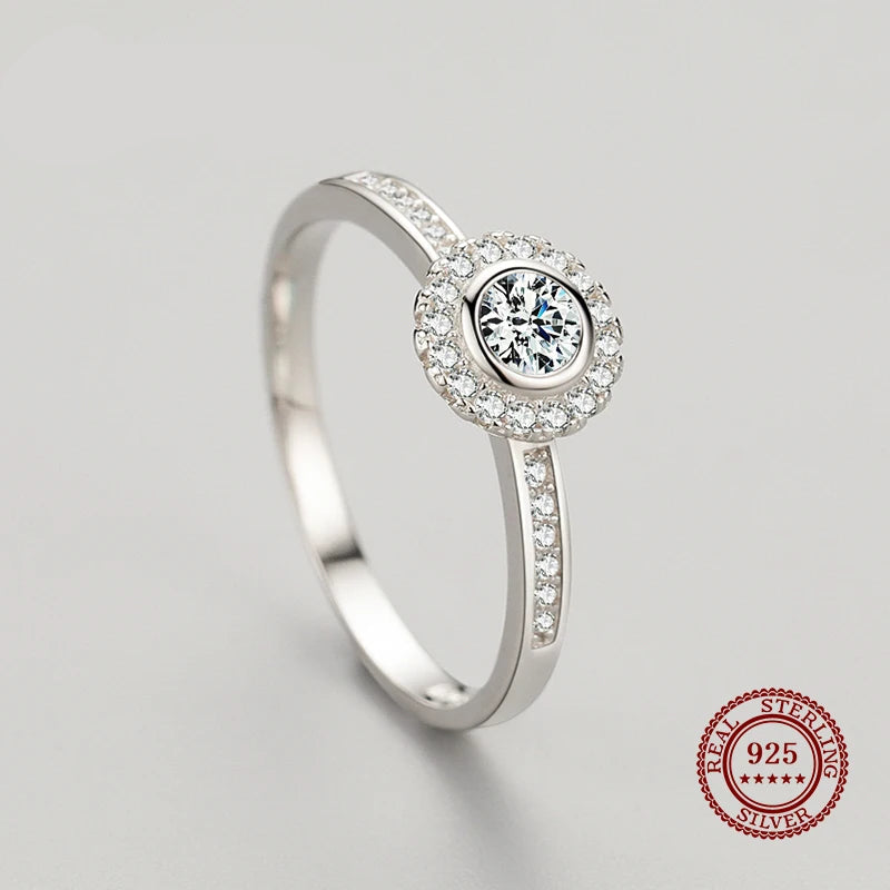 925 Sterling Silver Round CZ Engagement Ring