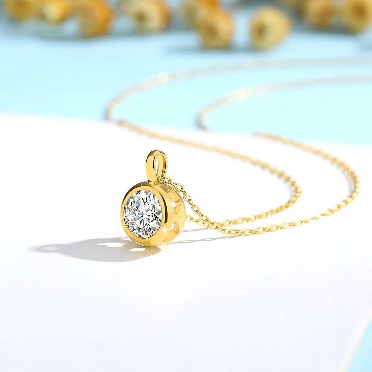 18K Gold 1ct Moissanite Pendant Necklace