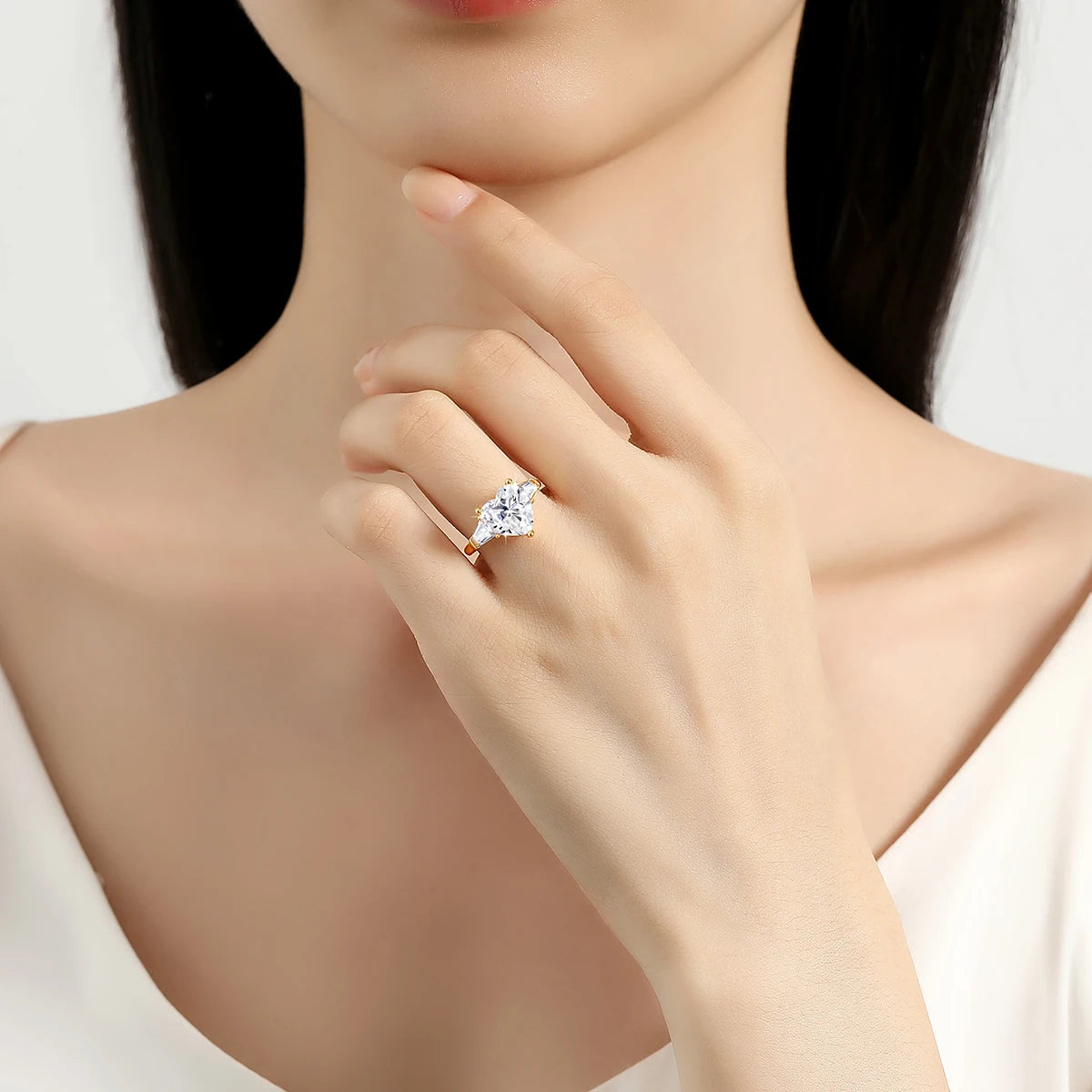 14K Gold Heart Moissanite Ring – 3ct Certified